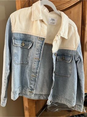 Zara Two-Tone Light Blue Denim Jacket with Cream Corduroy Yoke